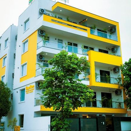 Lime Tree Luxury Studio - Service Apartment Near Artemis Hospital ,Gurgaon Zewnętrze zdjęcie