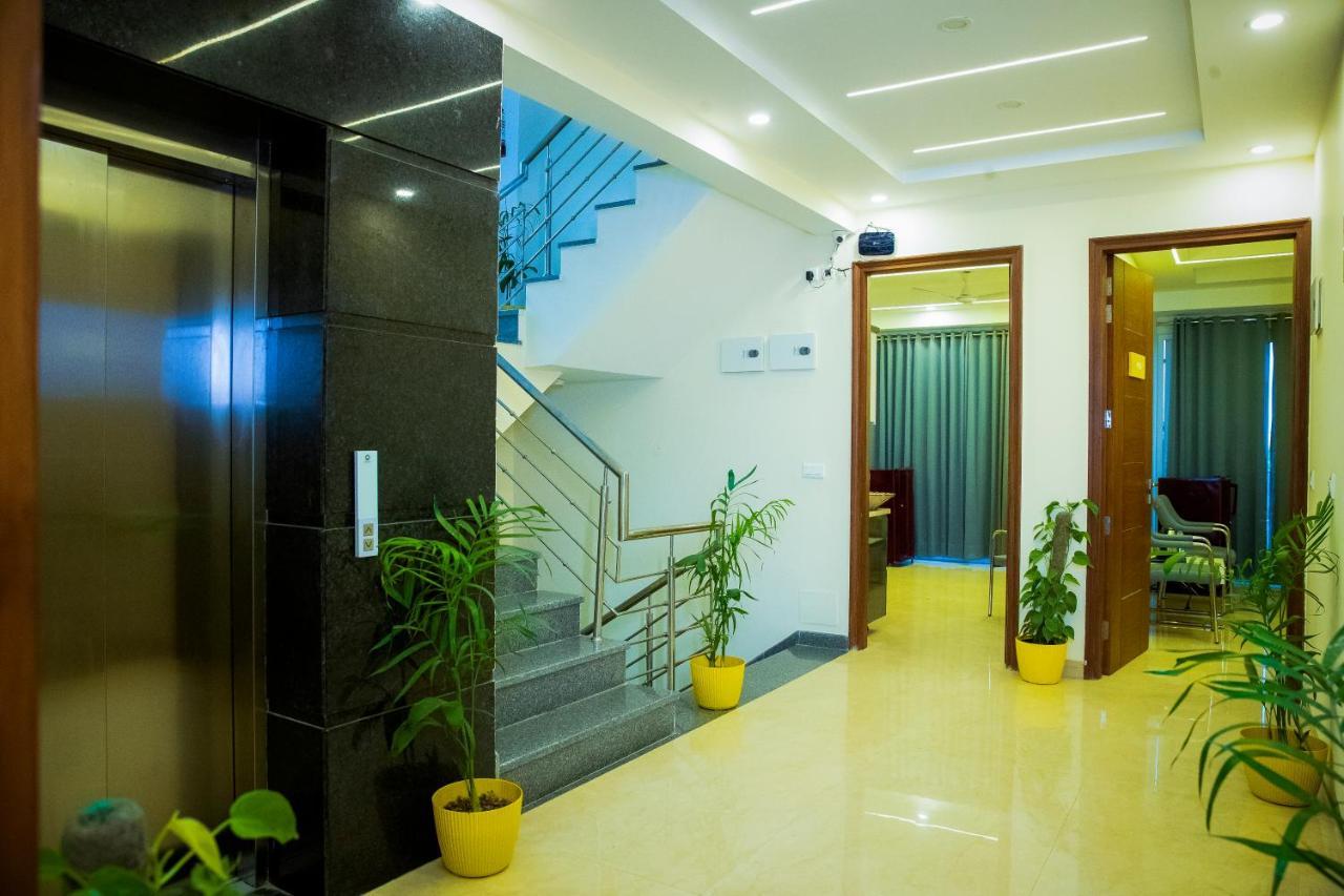 Lime Tree Luxury Studio - Service Apartment Near Artemis Hospital ,Gurgaon Zewnętrze zdjęcie