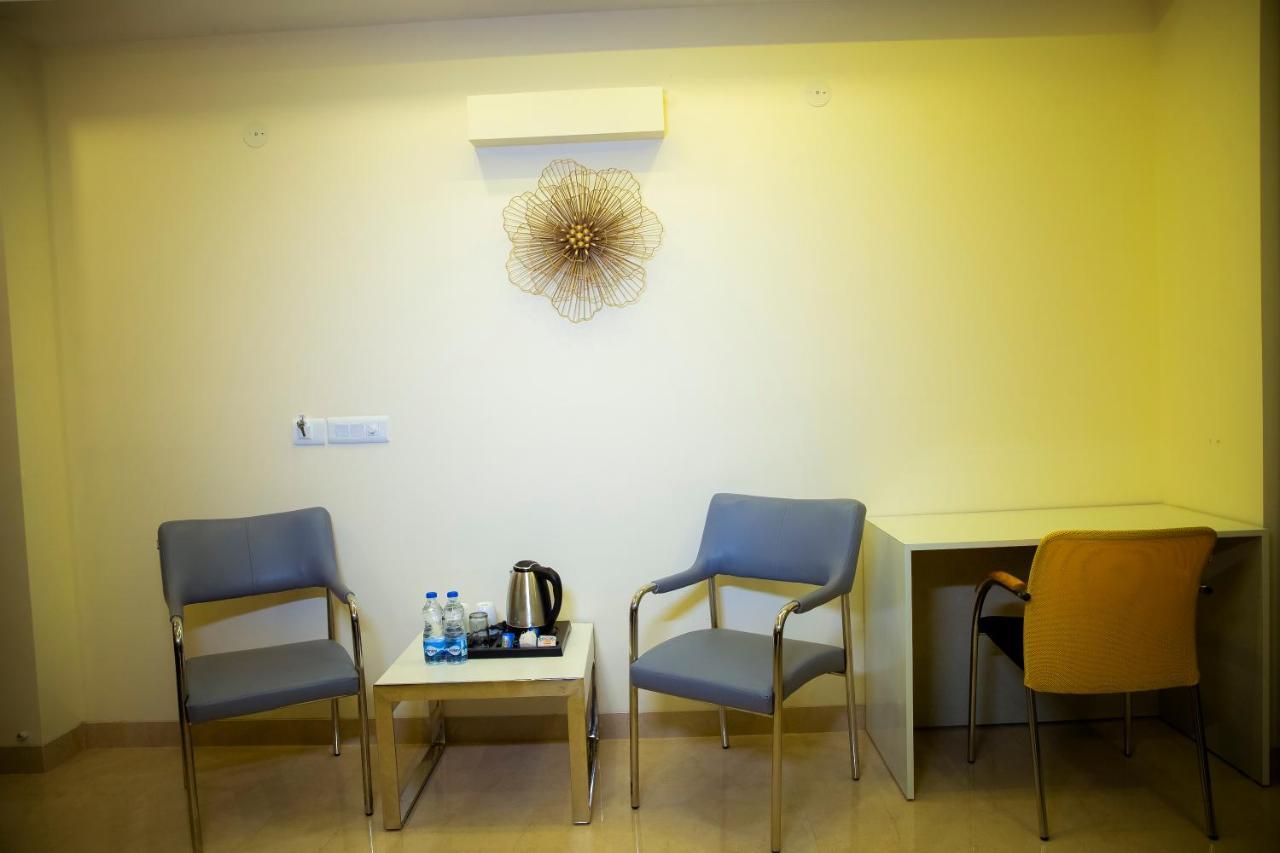 Lime Tree Luxury Studio - Service Apartment Near Artemis Hospital ,Gurgaon Zewnętrze zdjęcie